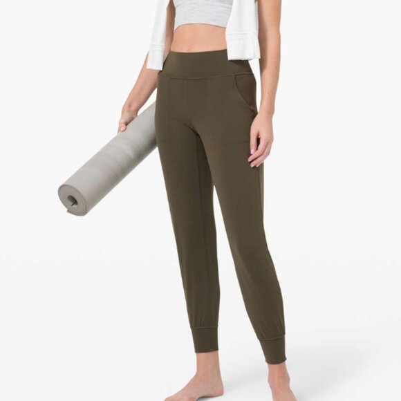 lululemon athletica Pants - Lululemon Align Jogger 28" Dark Olive Size 6 Women's